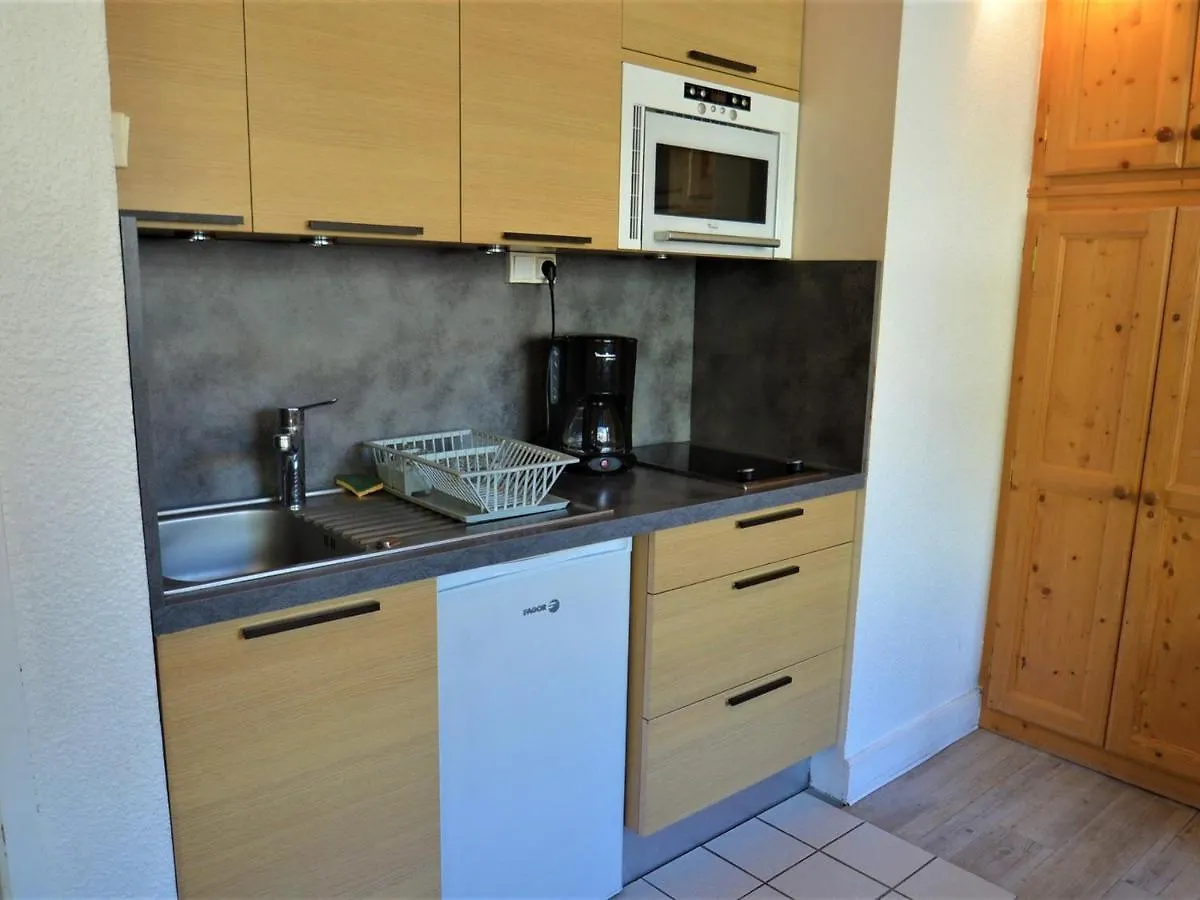 Studio Les Menuires Pour 4 Pers Avec Animaux Admis Et Casier A Skis - Fr-1-452-231 Saint-Martin-de-Belleville Apartment