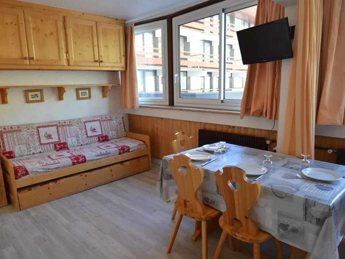 Apartment Studio Les Menuires Pour 4 Pers Avec Animaux Admis Et Casier A Skis - Fr-1-452-231 Saint-Martin-de-Belleville